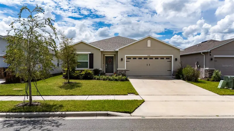 3058 Cadence Sound Ln, FL