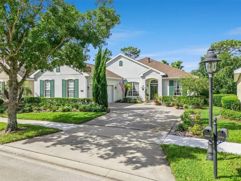 108 Avenham Drive, FL