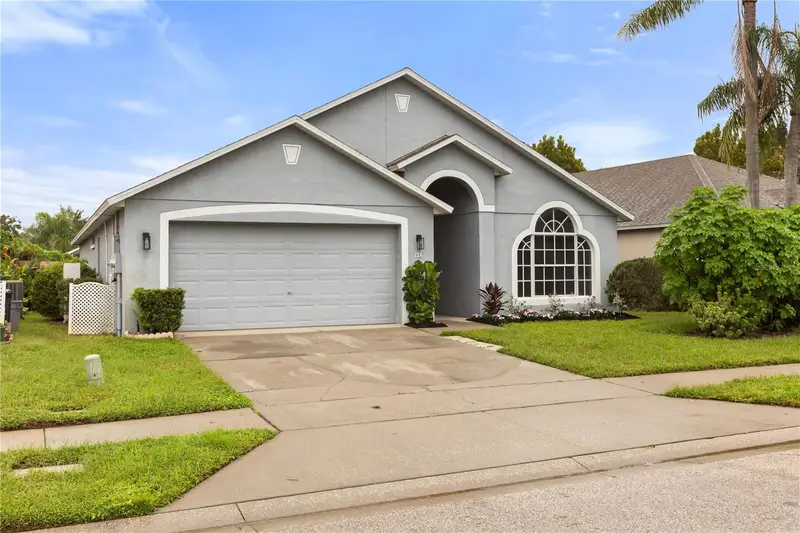 138 Rockhill Dr, FL