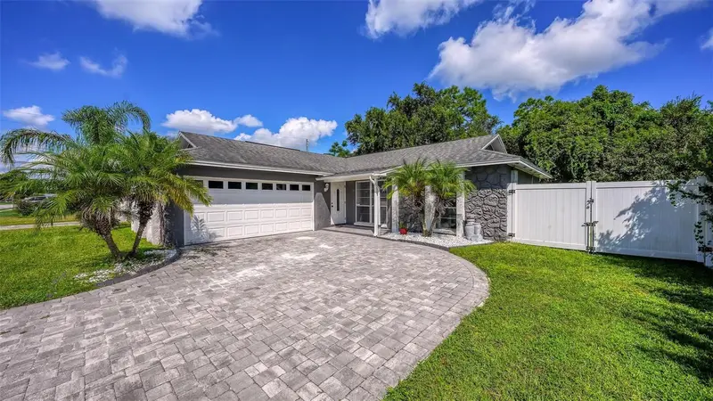 7723 Danu Dr, FL