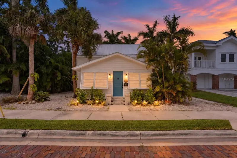 109 Dolly St, FL