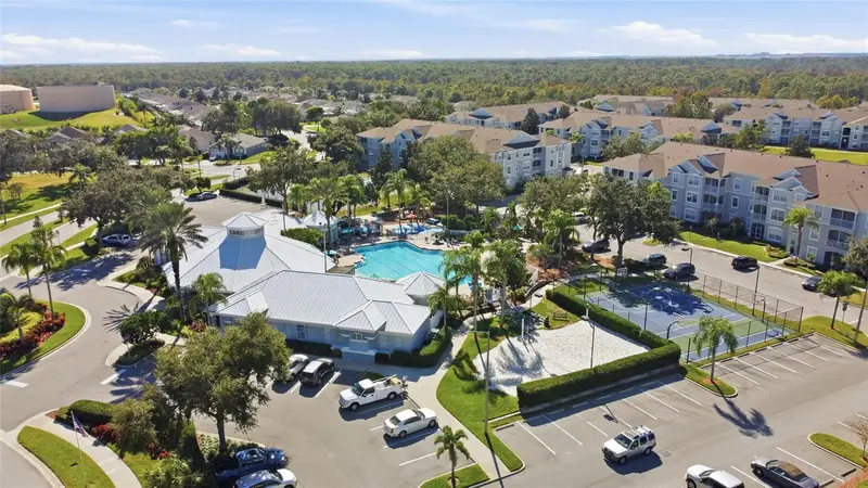 2302 Silver Palm Dr #202, FL