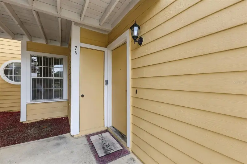 2486 Sweetwater Club Cir #75, FL