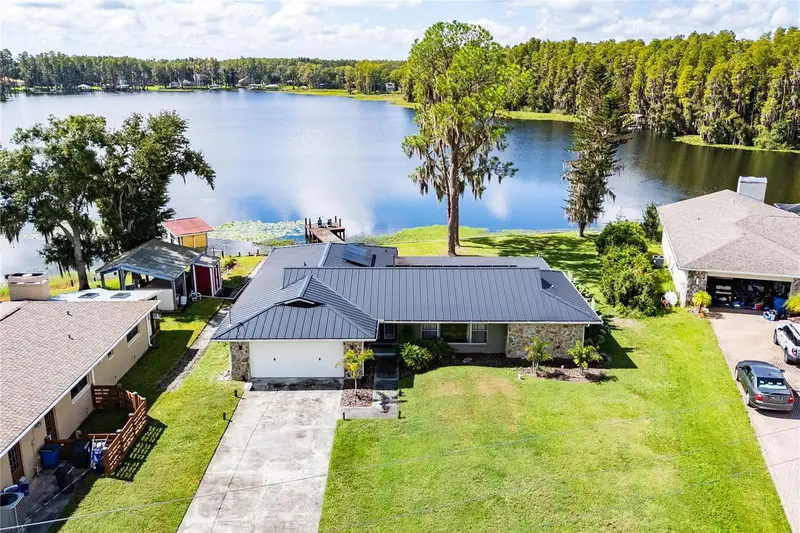 2963 Lake Saxon Dr, FL