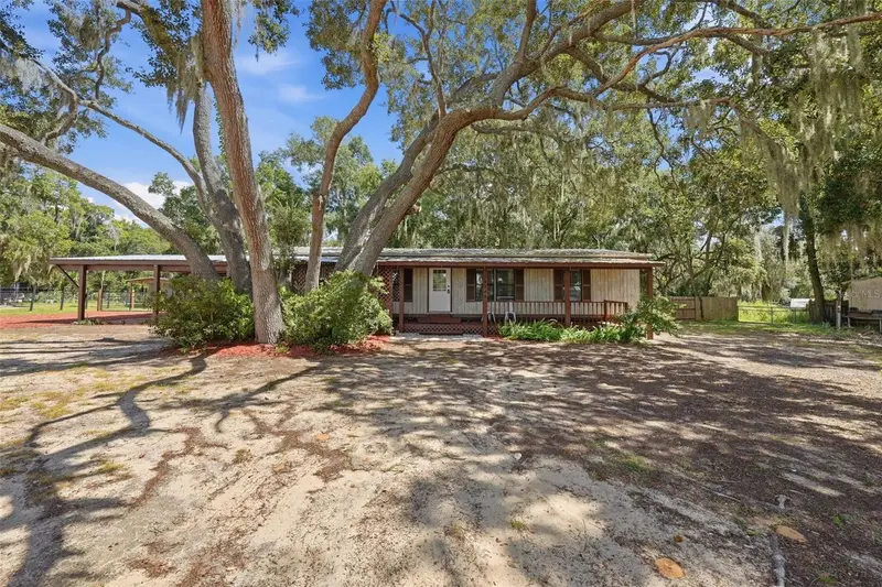 35544 Shelley Dr, FL