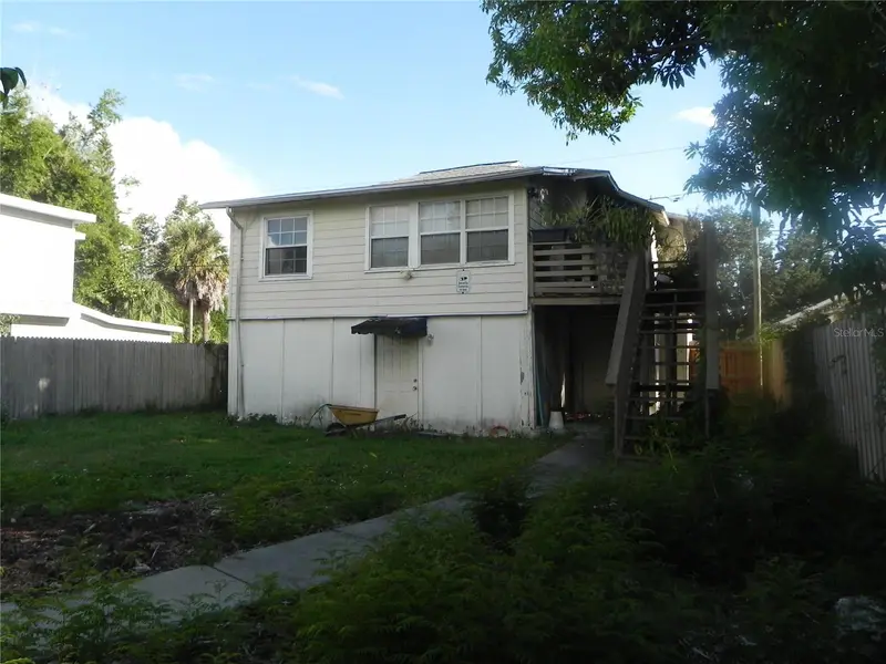 2426 2nd Ave N, FL