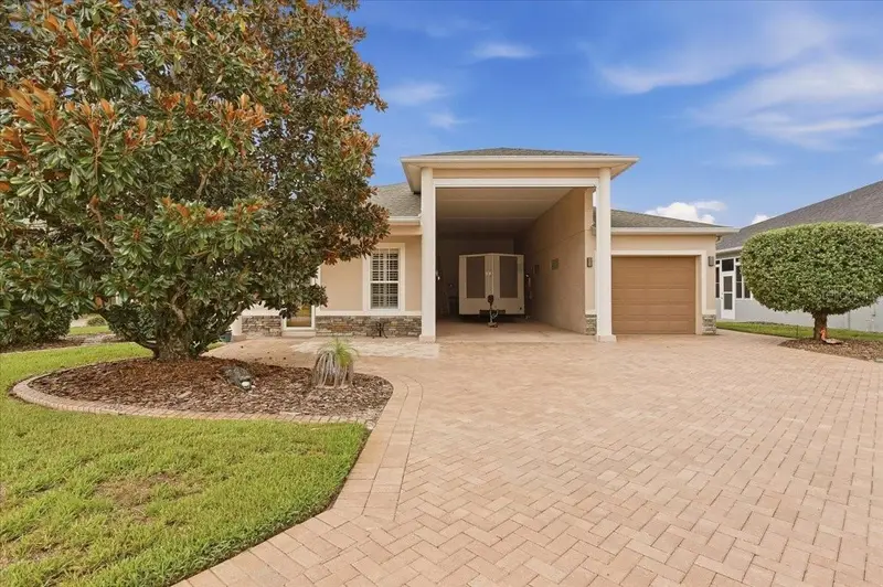 396 Cruisers Dr, FL
