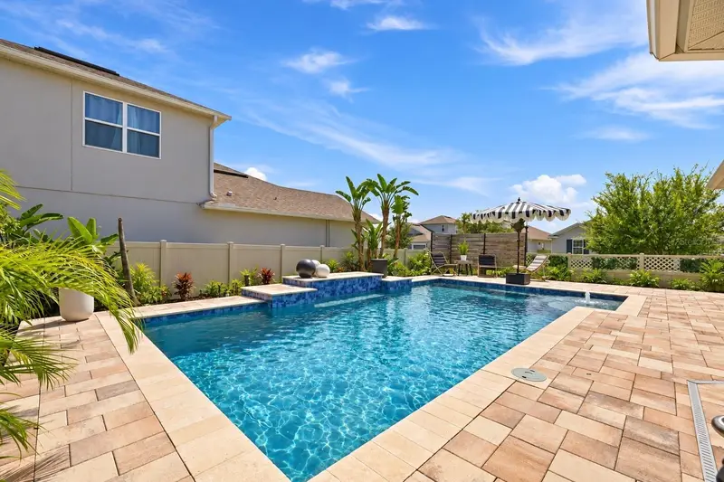 5416 Golden Apple Dr, FL