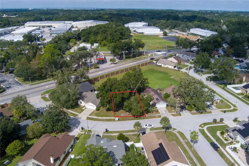 1262 Whispering Winds Ct, FL