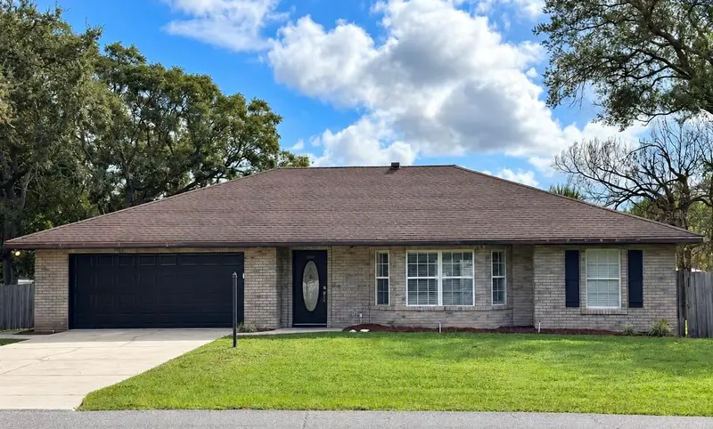 1475 Agatha Dr, FL
