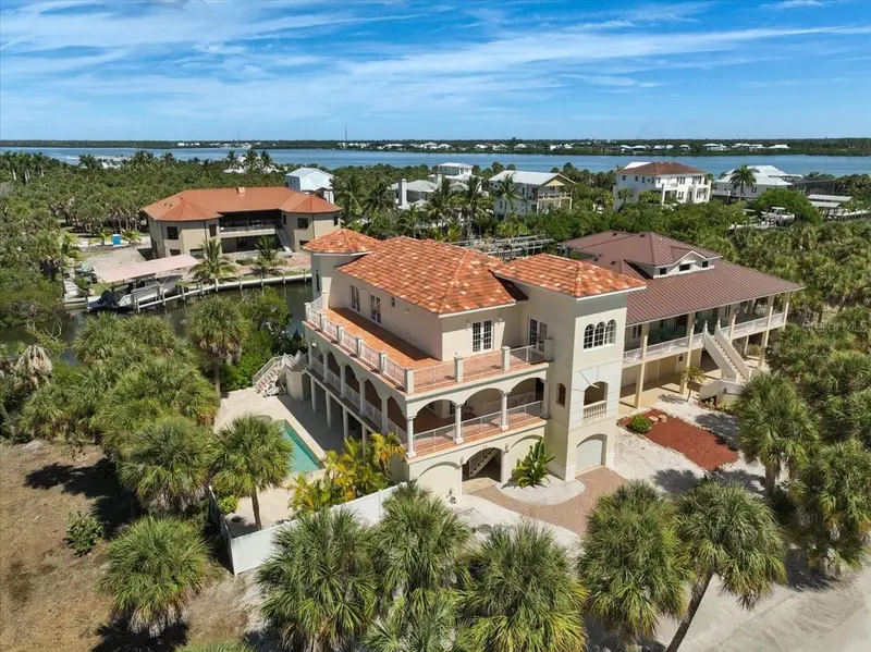 63 Palm Dr, FL