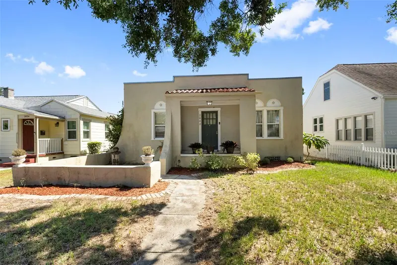 2842 Dartmouth Ave N, FL