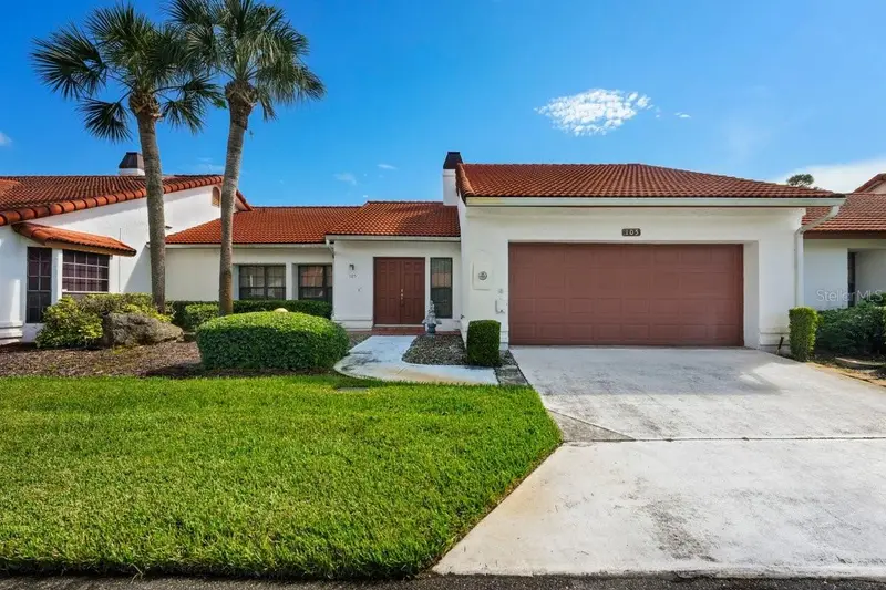 105 Oyster Catcher Ct, FL