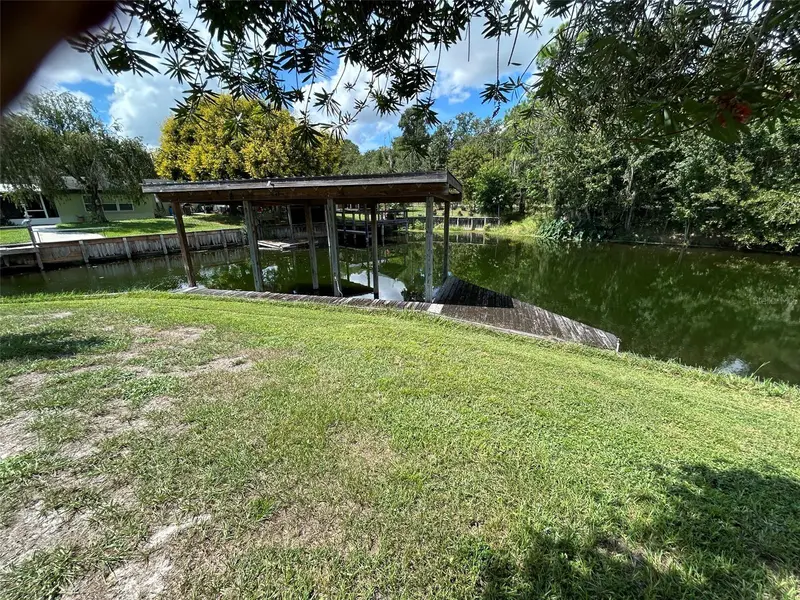 5637 Moon Rise Ln, FL