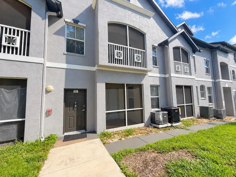 5001 Sunridge Palms Dr, FL