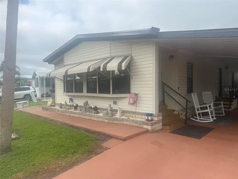 109 N Saint Thomas Cir, FL