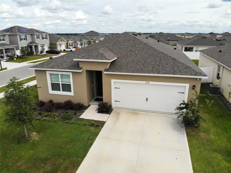 5218 Orchard Oriole Loop, FL