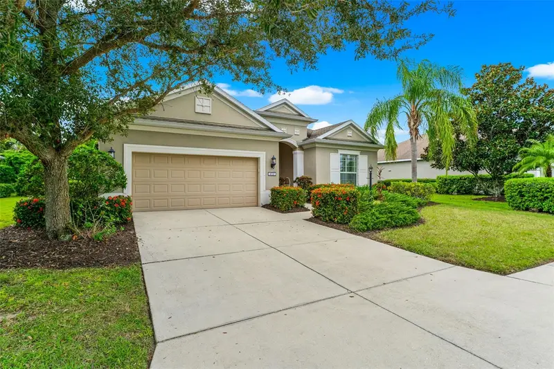 4720 Claremont Park Dr, FL