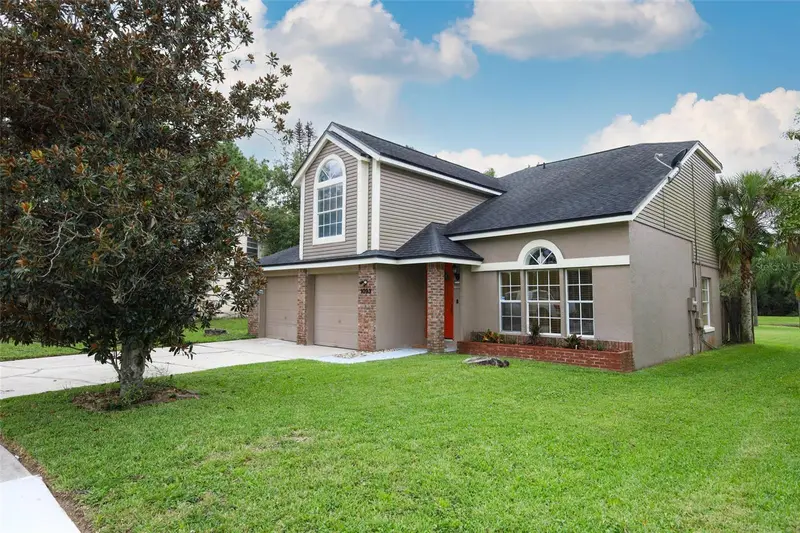 1093 Kelly Creek Cir, FL