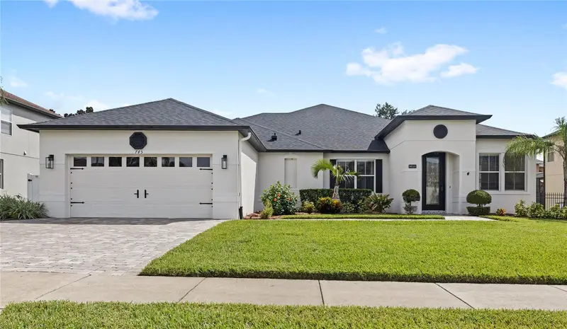 745 Cascading Creek Ln, FL