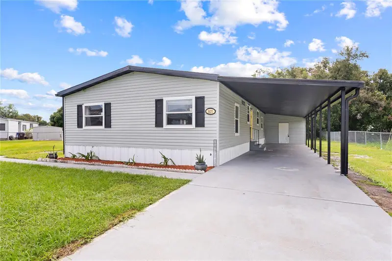 2577 Lakota Ln, FL