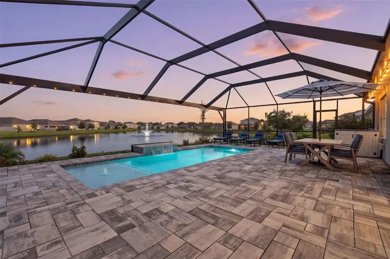 17206 Reserva Dr, FL
