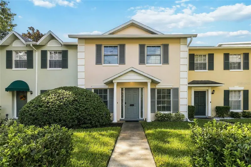 2708 E Pine St, FL