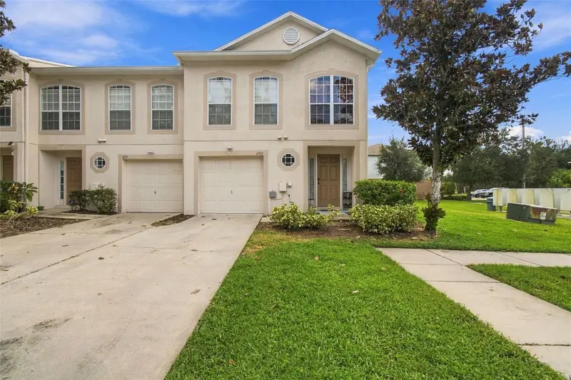4709 Ashburn Pond Way, FL