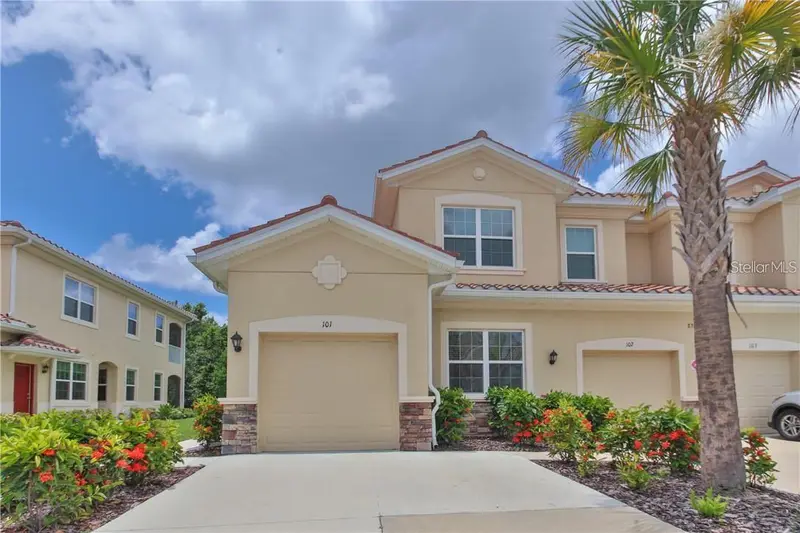 8332 Enclave Way #101, FL