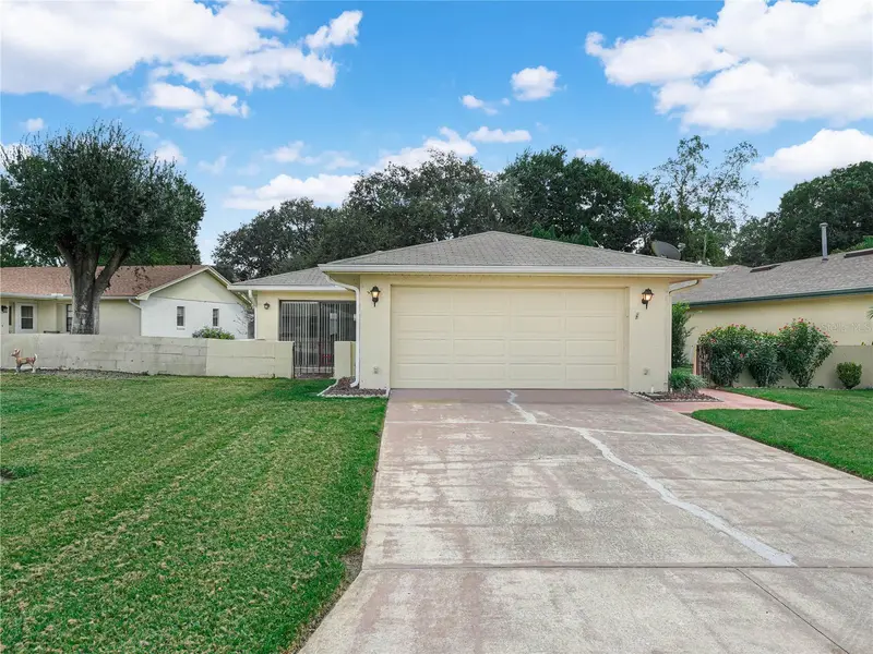 617 Wexford Ct, FL