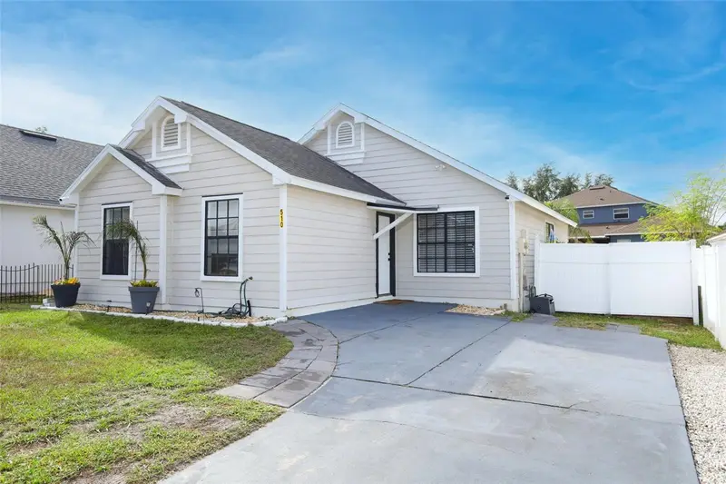 510 Conure St, FL