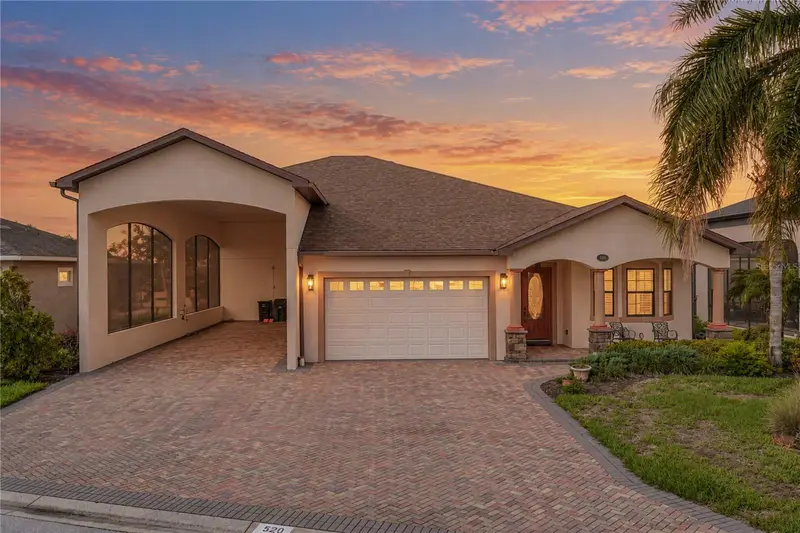520 Homecoming Way, FL