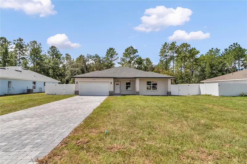 6392 Sw 155 Pl, FL