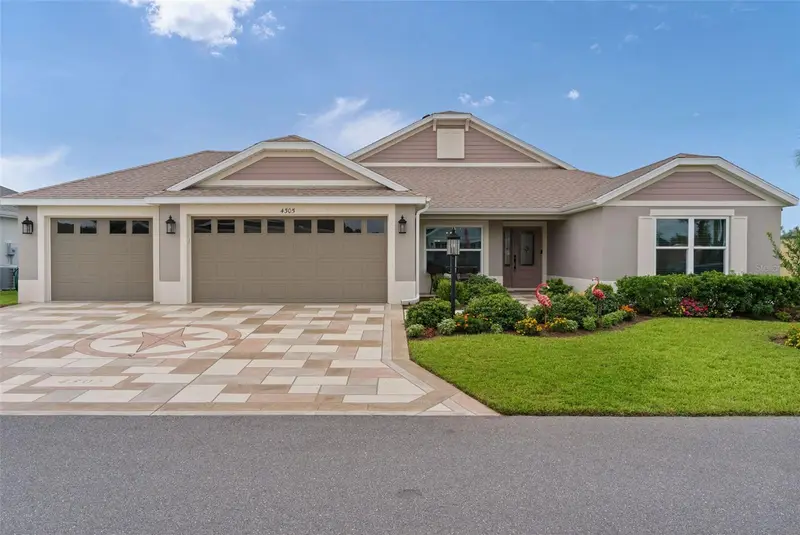 4305 Tiedemann Loop, FL