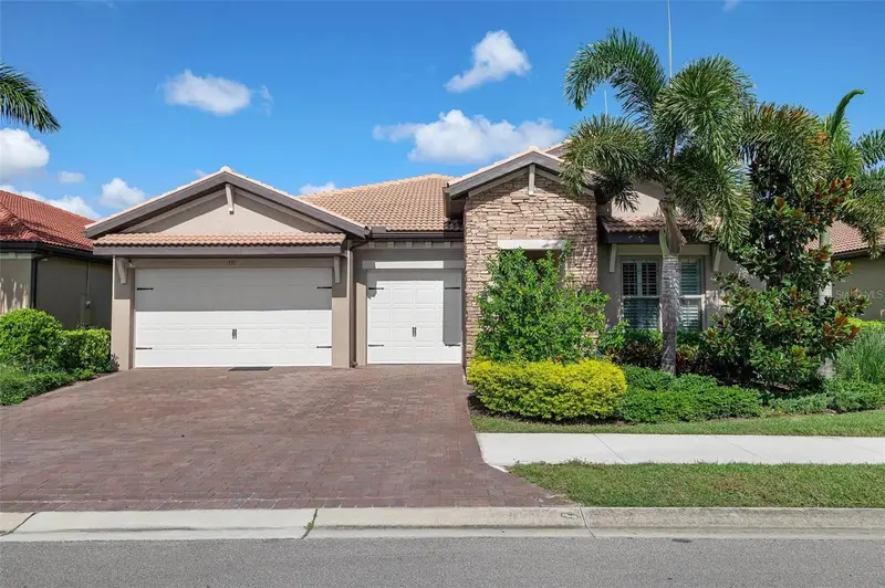135 Pescador Pl, FL