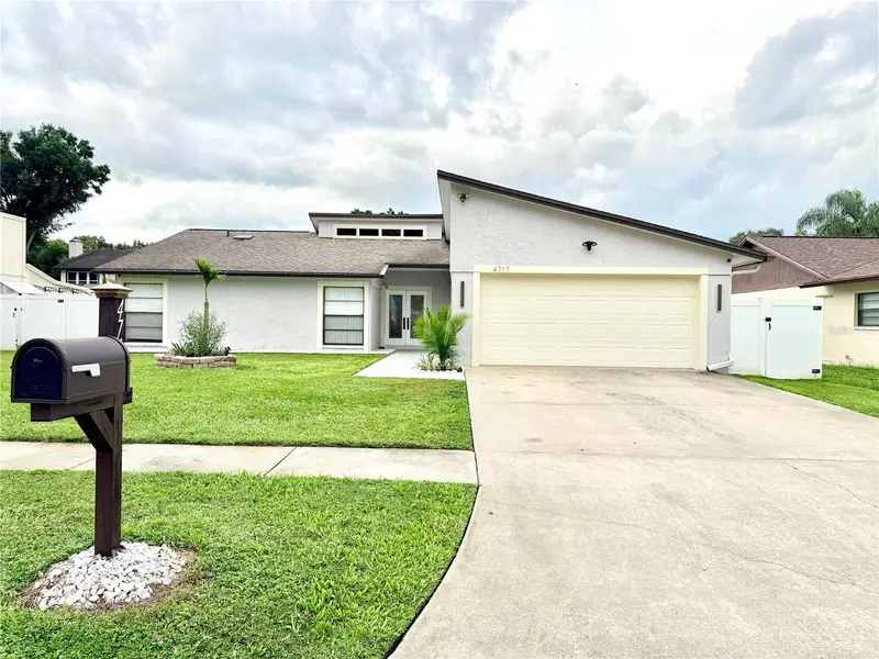 4717 Deerwalk Ave, FL