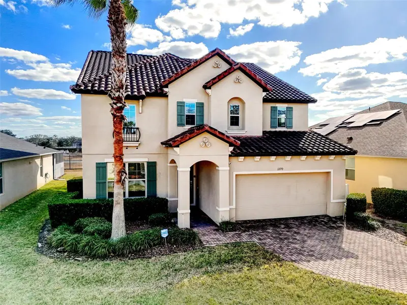 1299 Yorkshire Ct, FL
