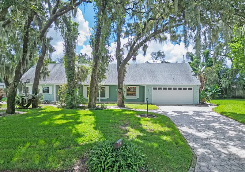 615 Valle Vista Dr, FL