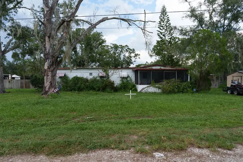 1005 Grandaddy Ln, FL