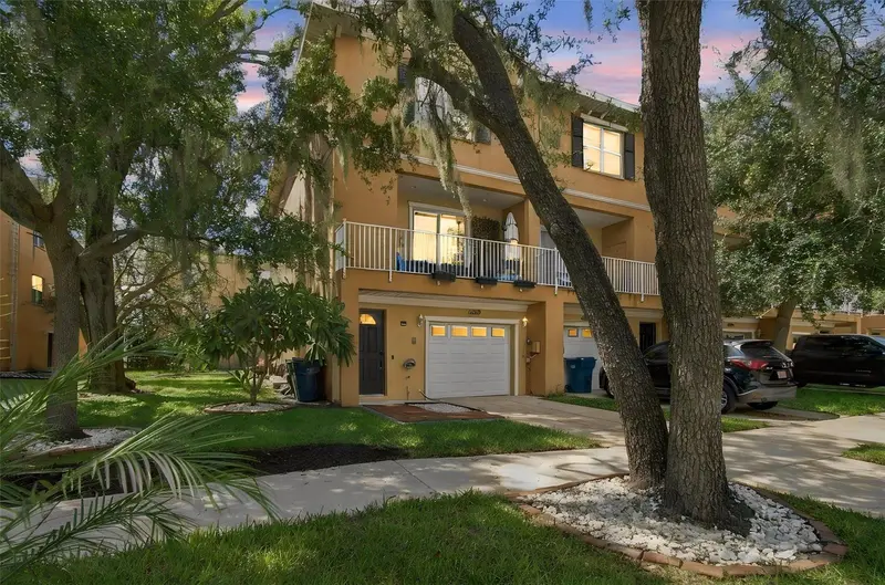 6829 S Kissimmee St, FL