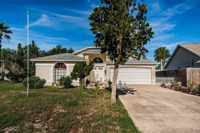 812 High Point Ct, FL
