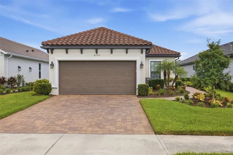 4270 Cairoli Ct, FL