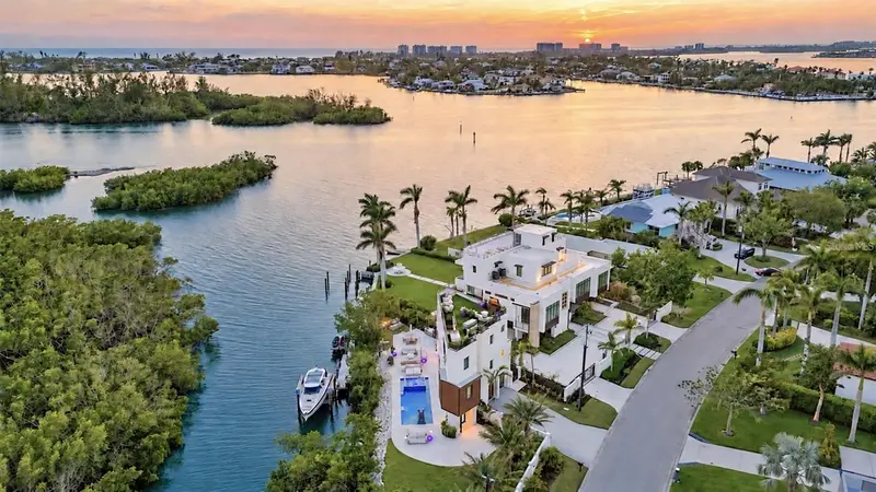 1406 Tangier Way, FL