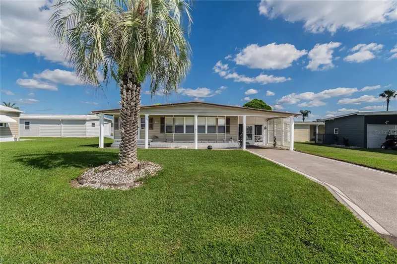 5600 Arrowhead Dr, FL