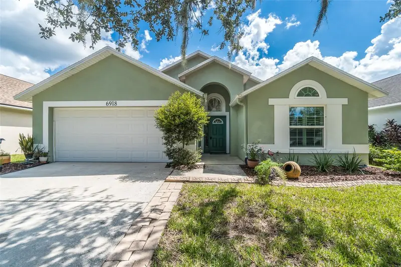 6918 Jamestown Manor Dr, FL