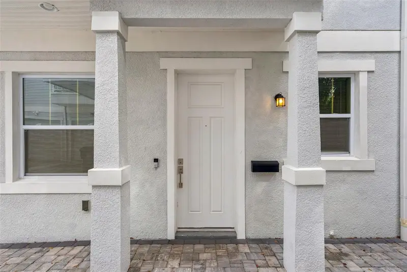 2411 Amherst Ave, FL