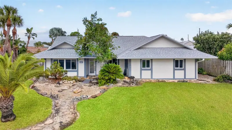 333 Desoto Dr, FL