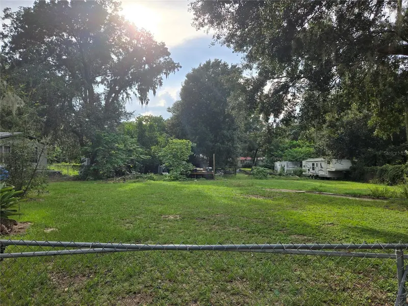 10612 Skewlee Gardens Dr, FL