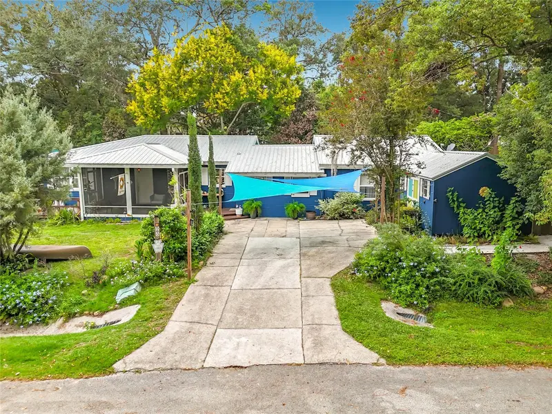 560 Live Oak Ave, FL