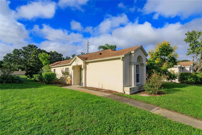 736 Olympic Cir #B1, FL